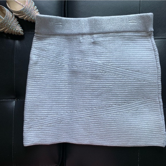 LOVERS & FRIENDS SILVER MINI SKIRT - Picture 10 of 11